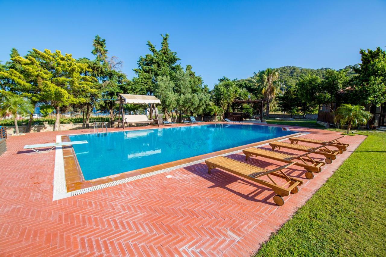 Hellenic Hospitality Salamina Villa Panayía Екстериор снимка