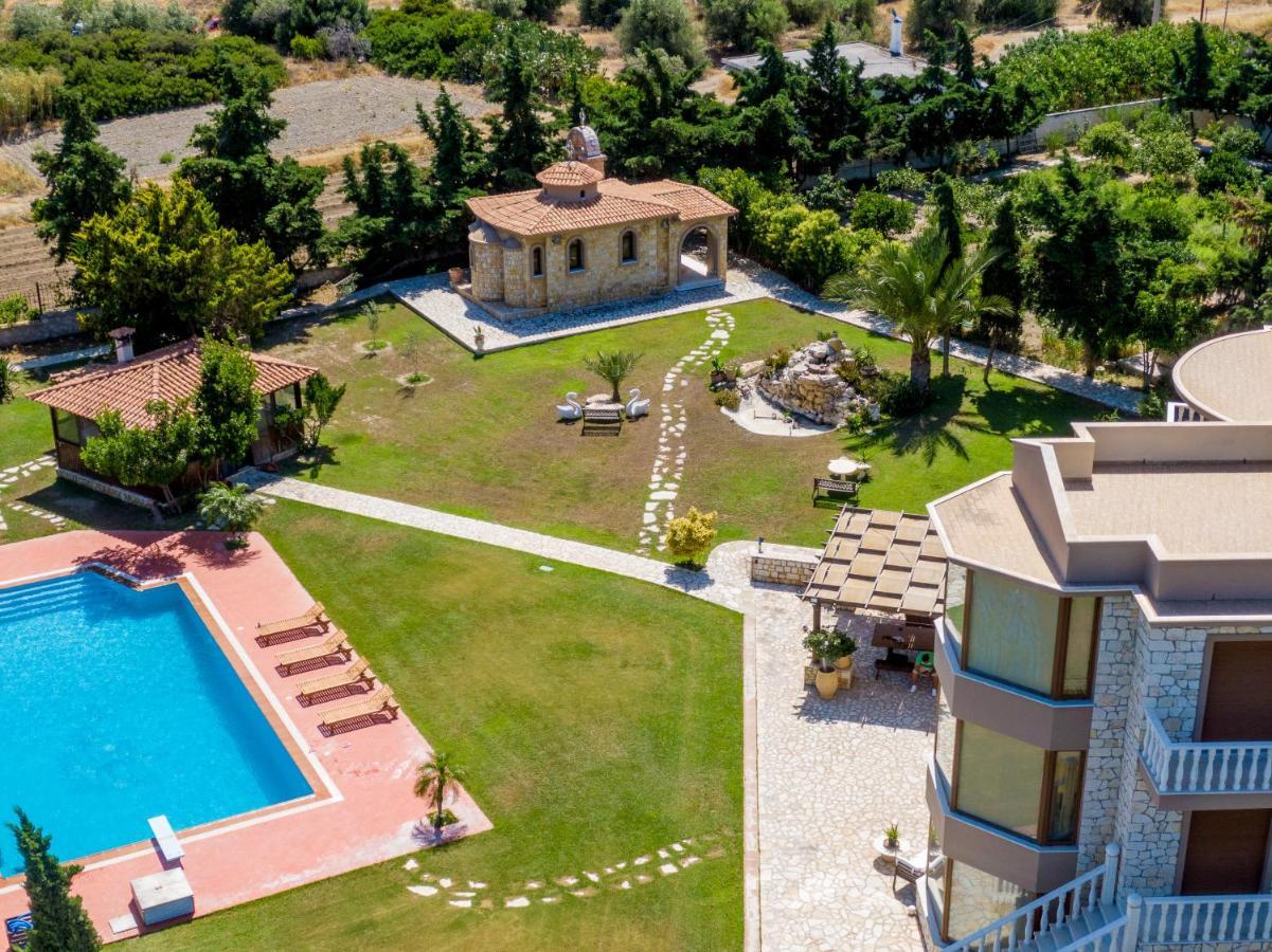 Hellenic Hospitality Salamina Villa Panayía Екстериор снимка